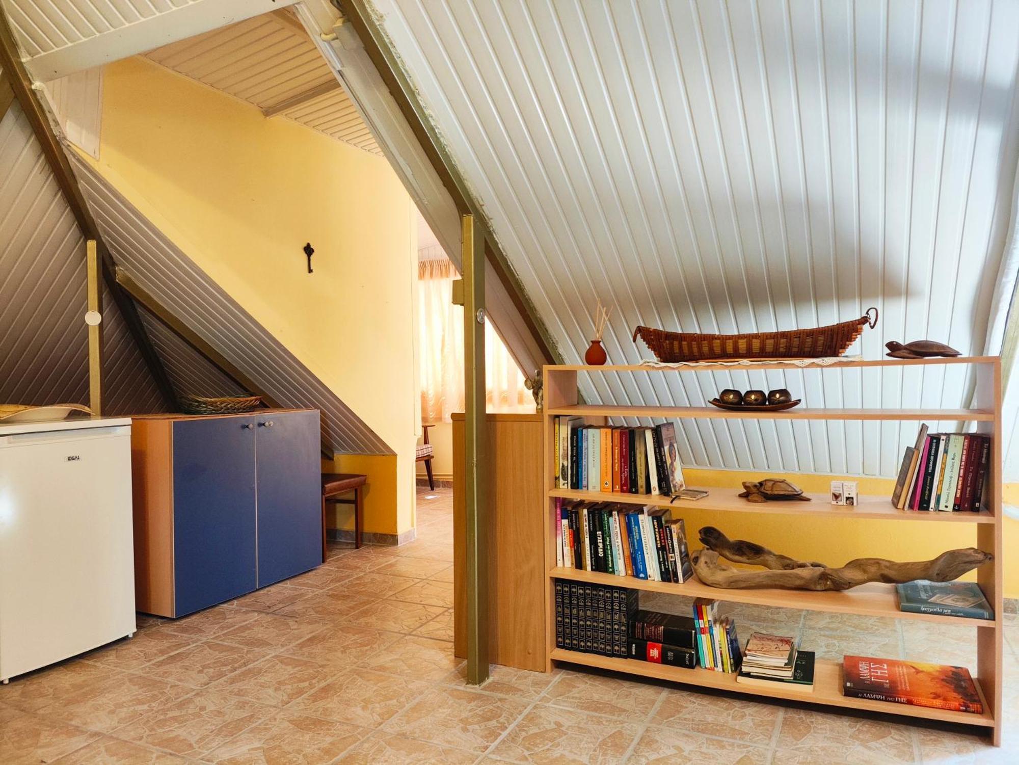 Foothills Loft Apartment *